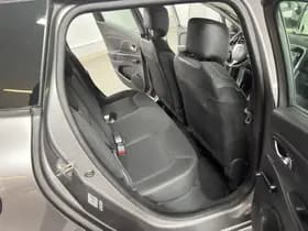 Renault Clio thumbnail 23