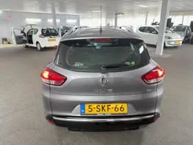 Renault Clio thumbnail 6