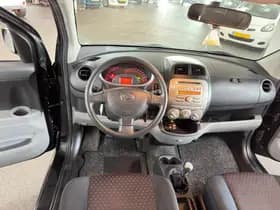 Daihatsu Sirion 2 thumbnail 15