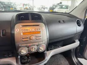 Daihatsu Sirion 2 thumbnail 18