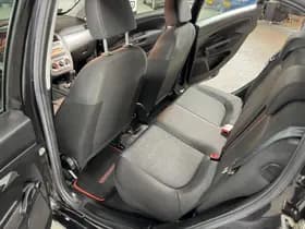 Fiat Punto thumbnail 21
