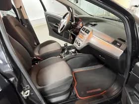 Fiat Punto thumbnail 23