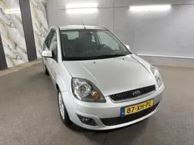 Ford Fiesta thumbnail 4