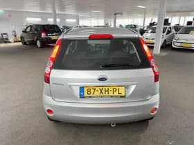 Ford Fiesta thumbnail 6