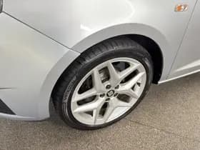 SEAT Ibiza thumbnail 10