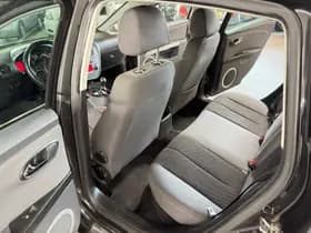 SEAT Leon thumbnail 21