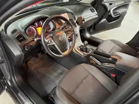 Opel Insignia Sports Tourer thumbnail 17