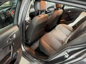 Opel Insignia Sports Tourer thumbnail 22