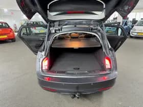 Opel Insignia Sports Tourer thumbnail 9