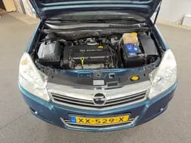 Opel Astra thumbnail 10