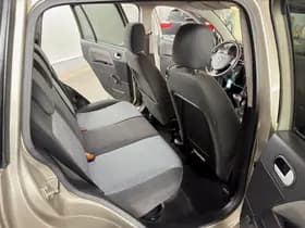 Ford Fusion thumbnail 19