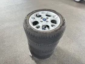 Ford Fiesta thumbnail 25