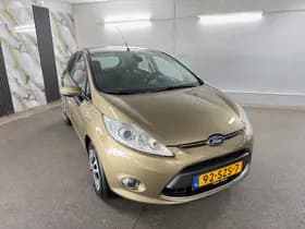 Ford Fiesta thumbnail 4