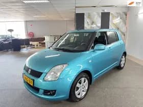 Suzuki Swift thumbnail 1