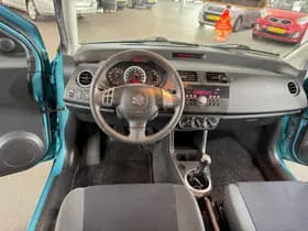 Suzuki Swift thumbnail 15