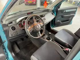 Suzuki Swift thumbnail 16