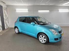 Suzuki Swift thumbnail 3