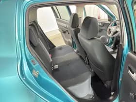 Suzuki Swift thumbnail 21