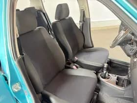 Suzuki Swift thumbnail 23