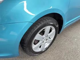 Suzuki Swift thumbnail 9