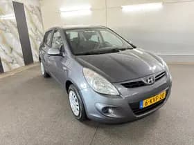 Hyundai i20 thumbnail 3