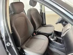 Hyundai i20 thumbnail 24