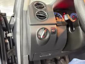 Volkswagen Golf thumbnail 13