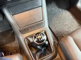 Volkswagen Golf thumbnail 17