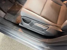 Volkswagen Golf thumbnail 18