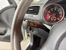 Volkswagen Golf thumbnail 13