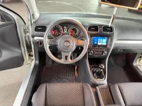 Volkswagen Golf thumbnail 14