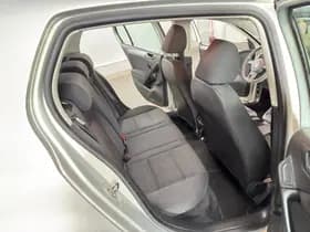 Volkswagen Golf thumbnail 20