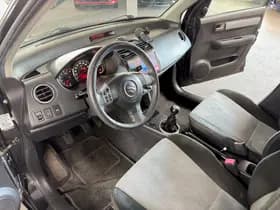 Suzuki Swift thumbnail 15