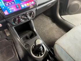 Suzuki Swift thumbnail 19