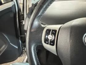 Toyota Yaris thumbnail 15