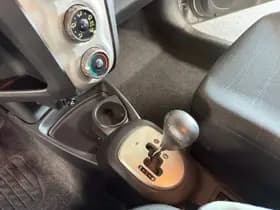 Toyota Yaris thumbnail 19