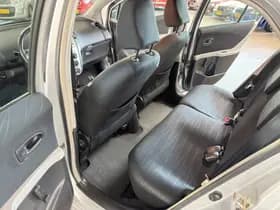 Toyota Yaris thumbnail 21