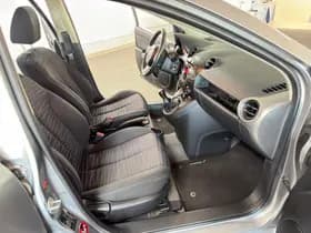 Mazda 2 thumbnail 23