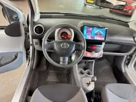 Toyota Aygo thumbnail 14