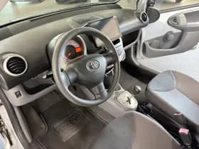 Toyota Aygo thumbnail 15