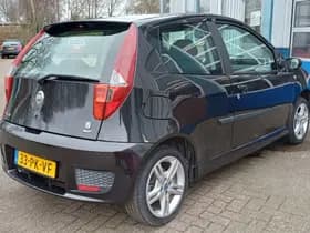 Fiat Punto thumbnail 6