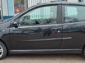 Fiat Punto thumbnail 9