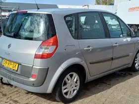 Renault Scénic thumbnail 5