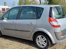 Renault Scénic thumbnail 6