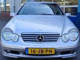 Mercedes-Benz C-Klasse thumbnail 4