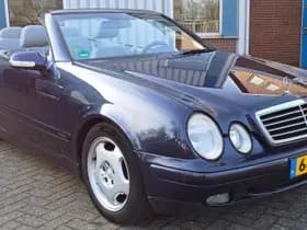 Mercedes-Benz CLK-Klasse thumbnail 2