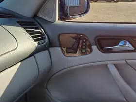 Mercedes-Benz CLK-Klasse thumbnail 15