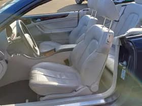 Mercedes-Benz CLK-Klasse thumbnail 18