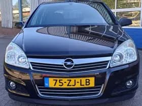 Opel Astra thumbnail 4