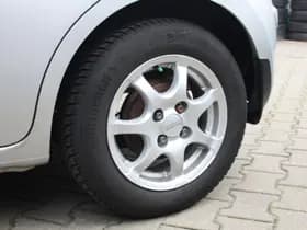 Nissan Micra thumbnail 12